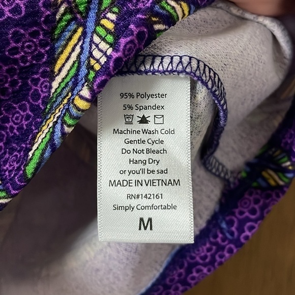 size medium LulaRoe Cassie feather design midi pencil skirt - Picture 3 of 4